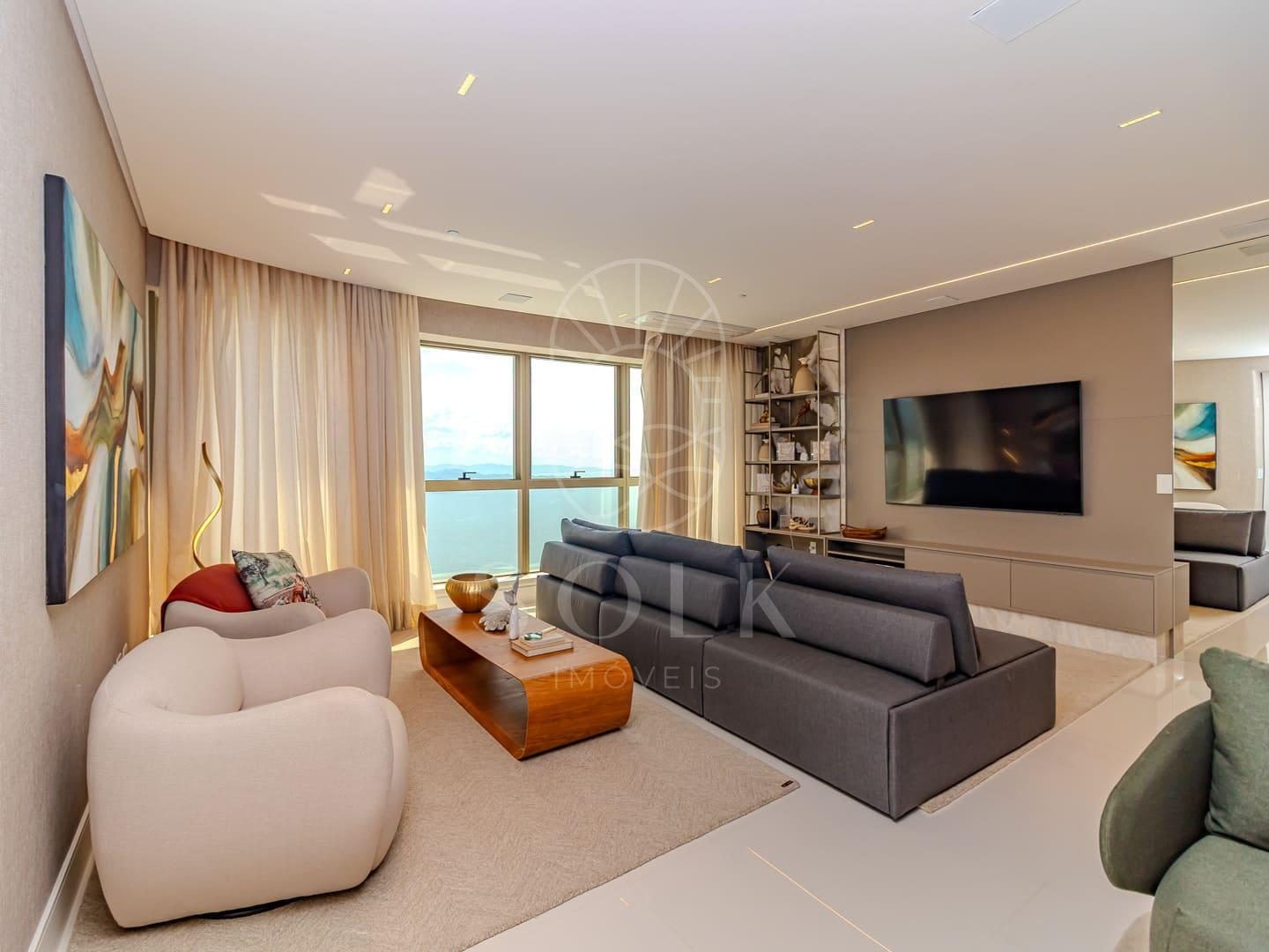 Yachthouse 33