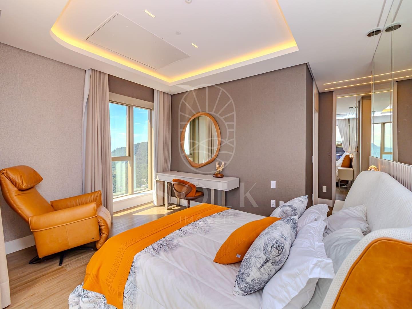 Yachthouse 9